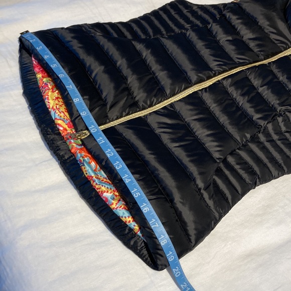 Lilly Pulitzer packable down vest small black - Picture 15 of 16
